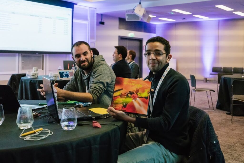 Miloud remporte le premier prix du Hackethon !